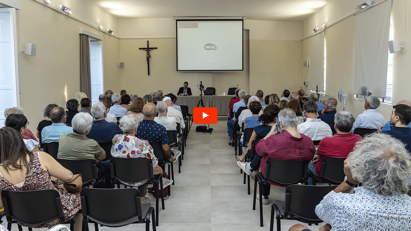 Dalla Sicilia alla Puglia. Saggi di storia dell'arte, critica d'arte e fotografia in memoria di Vittorio Savona - filmato